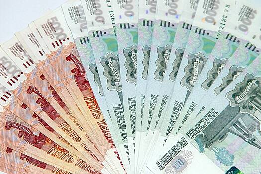 Идею повысить МРОТ до 50 тысяч рублей оценили