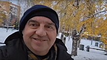Лидер группы «Чайф» Владимир Шахрин прогулялся по Центральной площади Ижевска