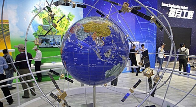 Китай вывел на орбиту два спутника Beidou