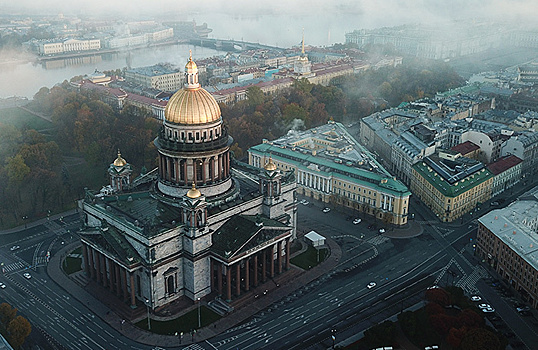 Прошлое Петербурга, которому надо гарантировать будущее