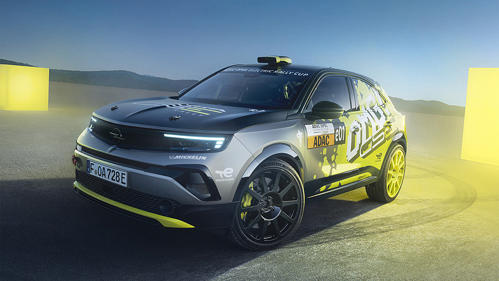 Переднеприводный кроссовер Opel Mokka GSE Rally построен для раллийных гонок. 280-сильный электромотор стандартный, а основные доработки включают в себя гоночное оборудование и системы безопасности.