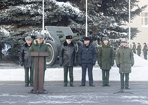 В Казанском танковом училище почтили память воинов-интернационалистов