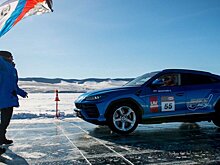 Lamborghini Urus установил рекорд скорости на льду
