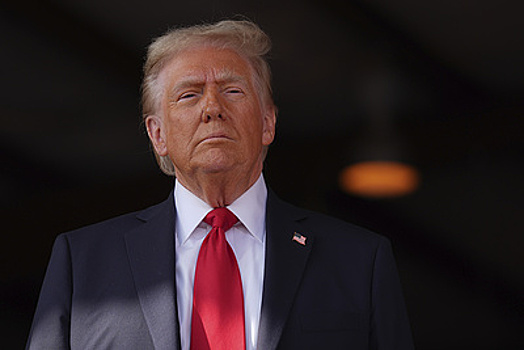 Трамп: США могут не повышать военные расходы, но другие в НАТО должны это сделать