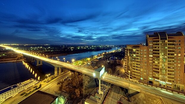 Рабочее движение открыто по Ворошиловскому мосту в Ростове-на-Дону