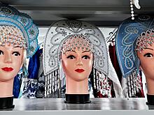 В российском городе возмутились развратным танцем Снегурочек перед детьми