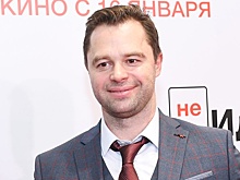 "Кузя" из "Универа" Виталий Гогунский выпустил романтический клип про прощание с Европой