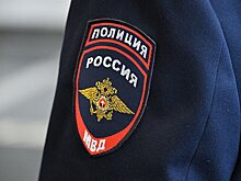 Мужчину с ножевым ранением нашли в подъезде в центре Москвы
