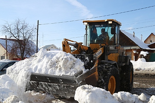 Из Ижевска вывезли 100 тысяч кубометров снега с зон возможного подтопления
