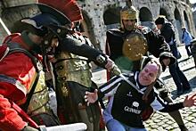 В Риме ввели запрет на уличных гладиаторов