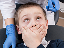 Что делать, если ребёнок боится лечить зубы? Отвечают стоматолог и психолог