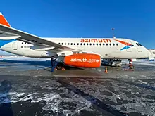 Пассажиры горевшего в Анталье SSJ-100 вместо эвакуации пытались забрать ручную кладь