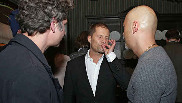 Тиль Швайгер в эфире поругался с политиком из-за беженцев