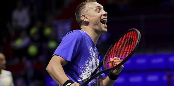Азмун пошутил над Ловреном, сыгравшим в теннис на турнире в Петербурге