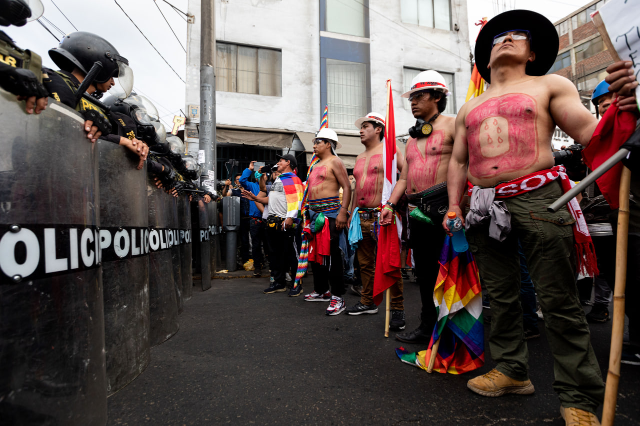 Больше полсотни человек погибли в ходе протестов в Перу