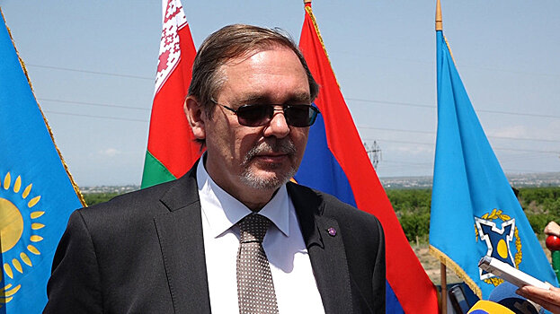 Посол России в Армении: наши деды многое сделали, эстафета переходит молодежи