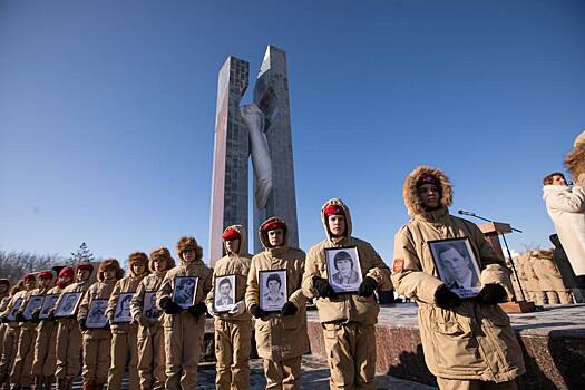 Оренбургская молодежь поздравляет ветеранов боевых действий в Афганистане