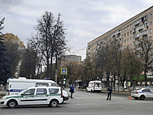 Обломки повредили дома