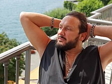 Поклонники восхищаются яркими снимками Стаса Михайлова с дочерьми