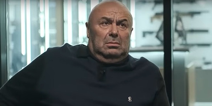 Юлия Ван и экс-министр Хубутия, напавший на нее с топором, заключили мировое соглашение