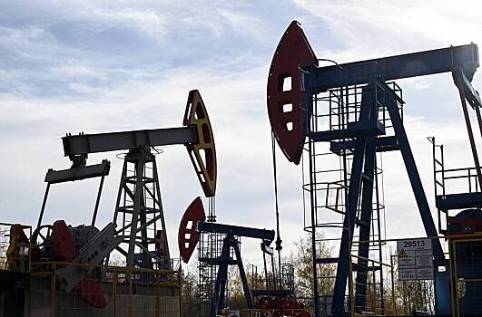 Цена на российскую нефть упала до минимума