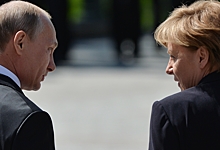 Меркель скептически оценила перспективу возвращения к G8