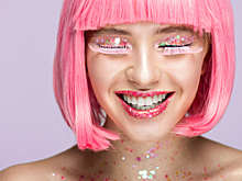 Как сделать макияж с блестками: советы визажистов