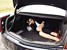 Анна Снаткина провела полдня в багажнике машины