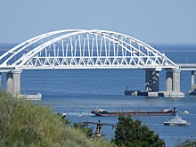 Гигантская пробка из 2,2 тысячи машин выстроилась перед Крымским мостом