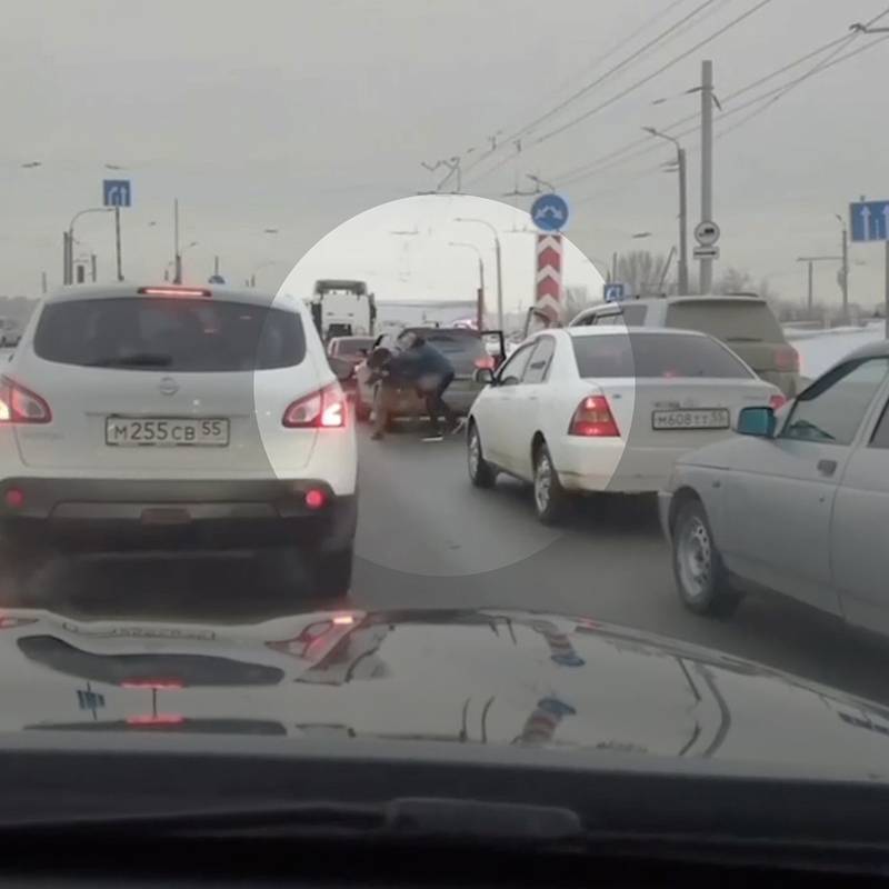 Россиянин получил пулю в лицо в дорожной пробке