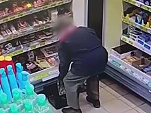 В Пензе 83-летний мужчина обокрал доверчивую покупательницу