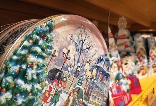 Омская мэрия закупит новогодние подарки у предпринимательницы из Перми