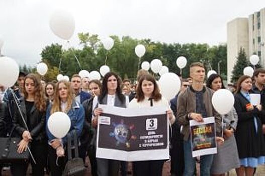 В Белгороде студенты собрались на митинг памяти жертв терроризма