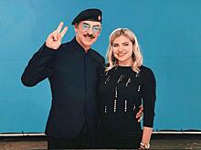 Внучка Боярского показала пышные формы в бикини