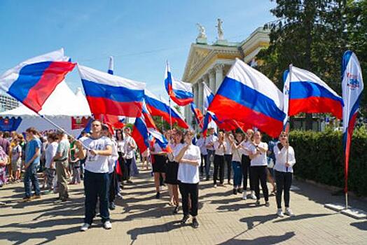 Челябинцы вошли в тройку самых патриотичных жителей России