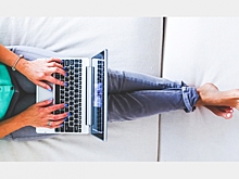 Омичи стали чаще искать работу на удаленке