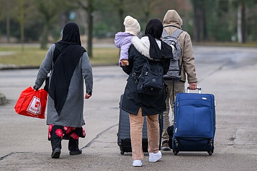 Исход толерантности: Запад сменил гостеприимство для мигрантов на депортацию