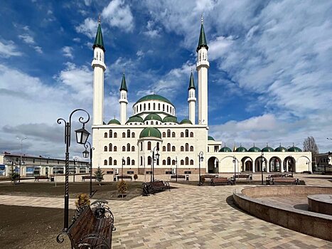 Мукаддас Бибарсов: Красивые мечети без гигантомании