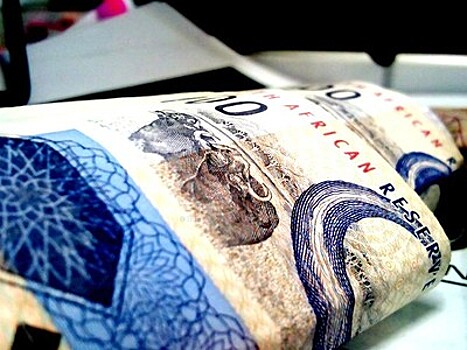 Деньги из ЮАР присматриваются к рублю