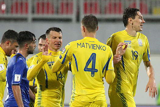 Дубль Малиновского принес Украине победу над Литвой в матче отбора Евро-2020