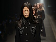 Как прошел модный показ коллекции осень-зима 2025/26 Versace