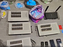 В Воронежской области полицейские пресекли деятельность нелегального узла связи, который использовали зарубежные аферисты