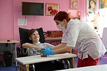В Екатеринбурге поставят на ноги парализованную многодетную мать