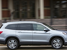В Россию привезли 7-местный Honda Pilot