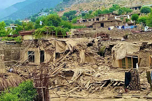 В афганской провинции Кунар в результате землетрясения погибли 800 человек