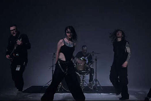 Вокалист Лобанов: Дарья Равдина стала новой солисткой группы "Слот"