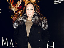 Алена Долецкая, Алла Вербер и Мари Коберидзе на премьере фильма «МакКуин»