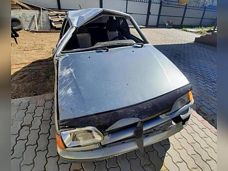 В Забайкалье «ВАЗ» налетел на бетонный блок