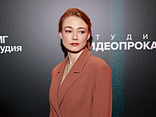 Актриса Оксана Акиньшина улетела на Мальдивы с детьми и без Данилы Козловского