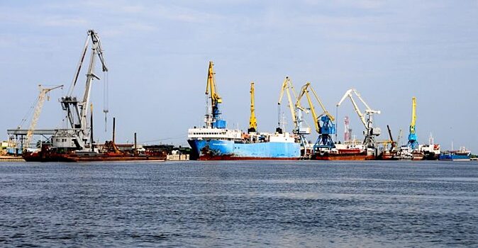Астраханская область намерена привлекать частные инвестиции для развития портовой особой экономической зоны
